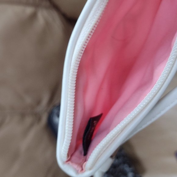 💜💖Cute Coach Bundle! - Picture 6 of 14